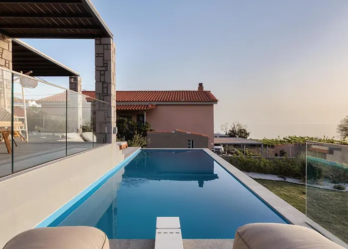 Lemnosthea Luxury Villas
